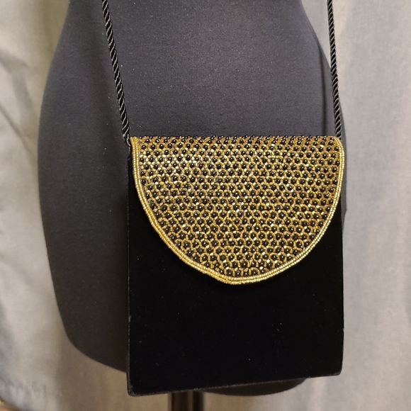 Vintage velvet and beaded handbag purse - Picture 1 of 4